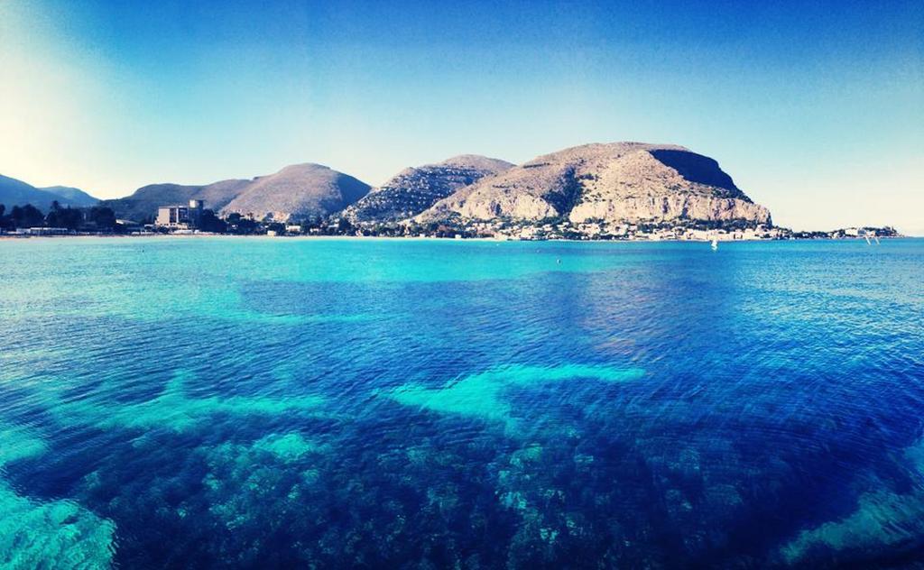 Home Beach Mondello Galatea Rum bild